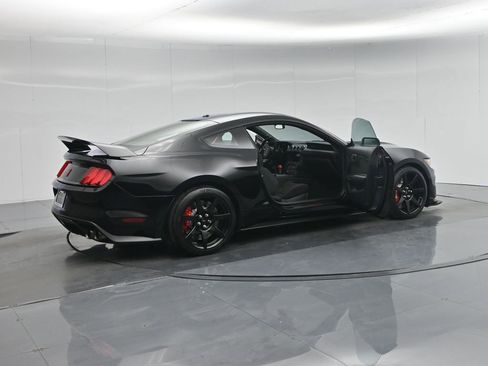 Used 2017 Ford Mustang Shelby GT350R w/ GT350R Equipment Group 920A image 6