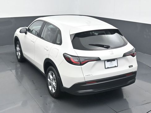 Certified 2025 Honda HR-V LX image 18