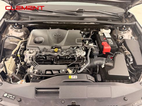 Used 2023 Toyota Camry XSE FWD image 33