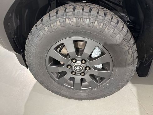 New 2026 Toyota Land Cruiser image 5