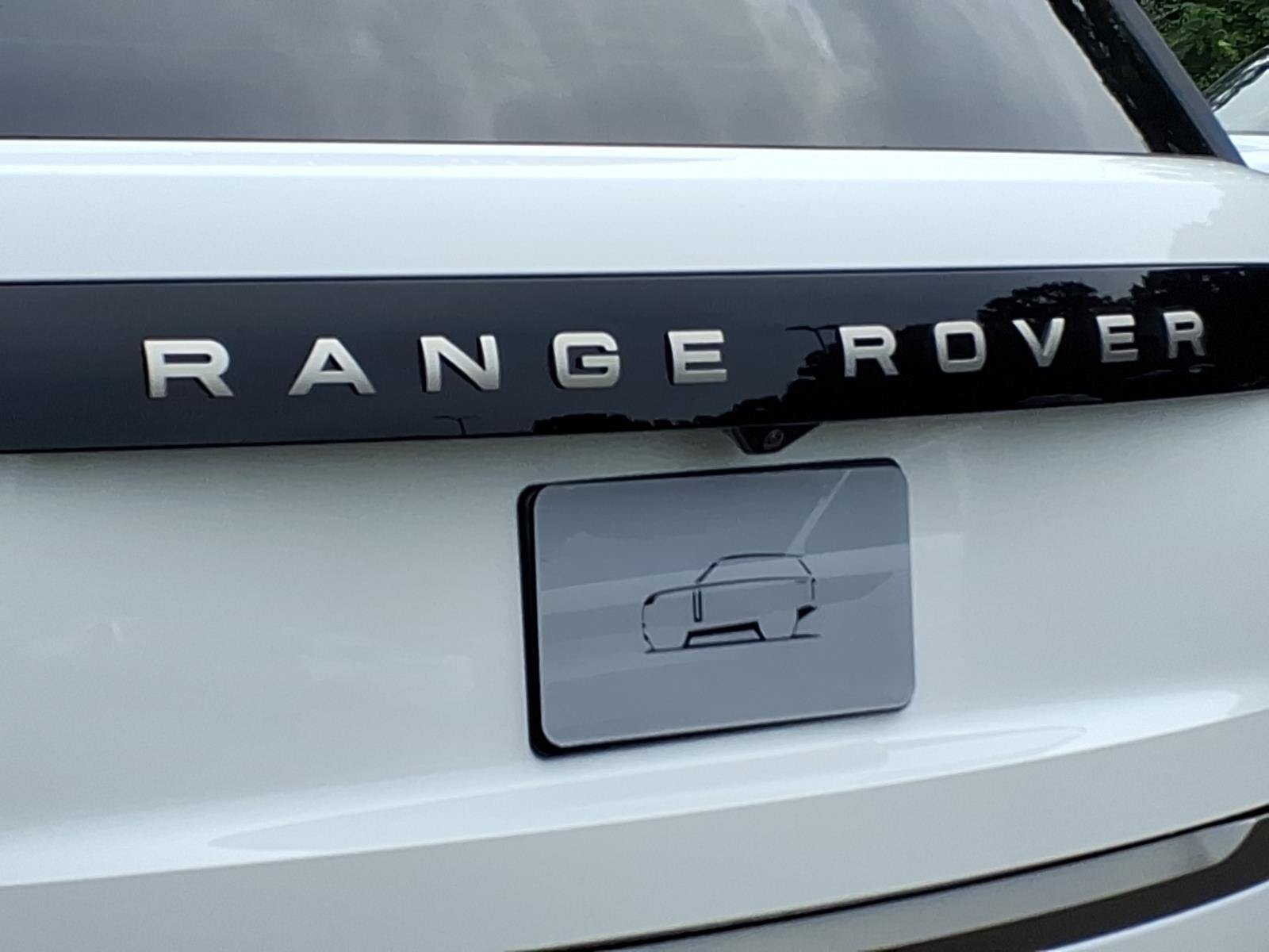 New 2027 Land Rover Range Rover Long Wheelbase SE AWD/4WD image 19
