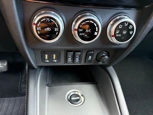 Used 2021 Mitsubishi Outlander Sport SE image 14