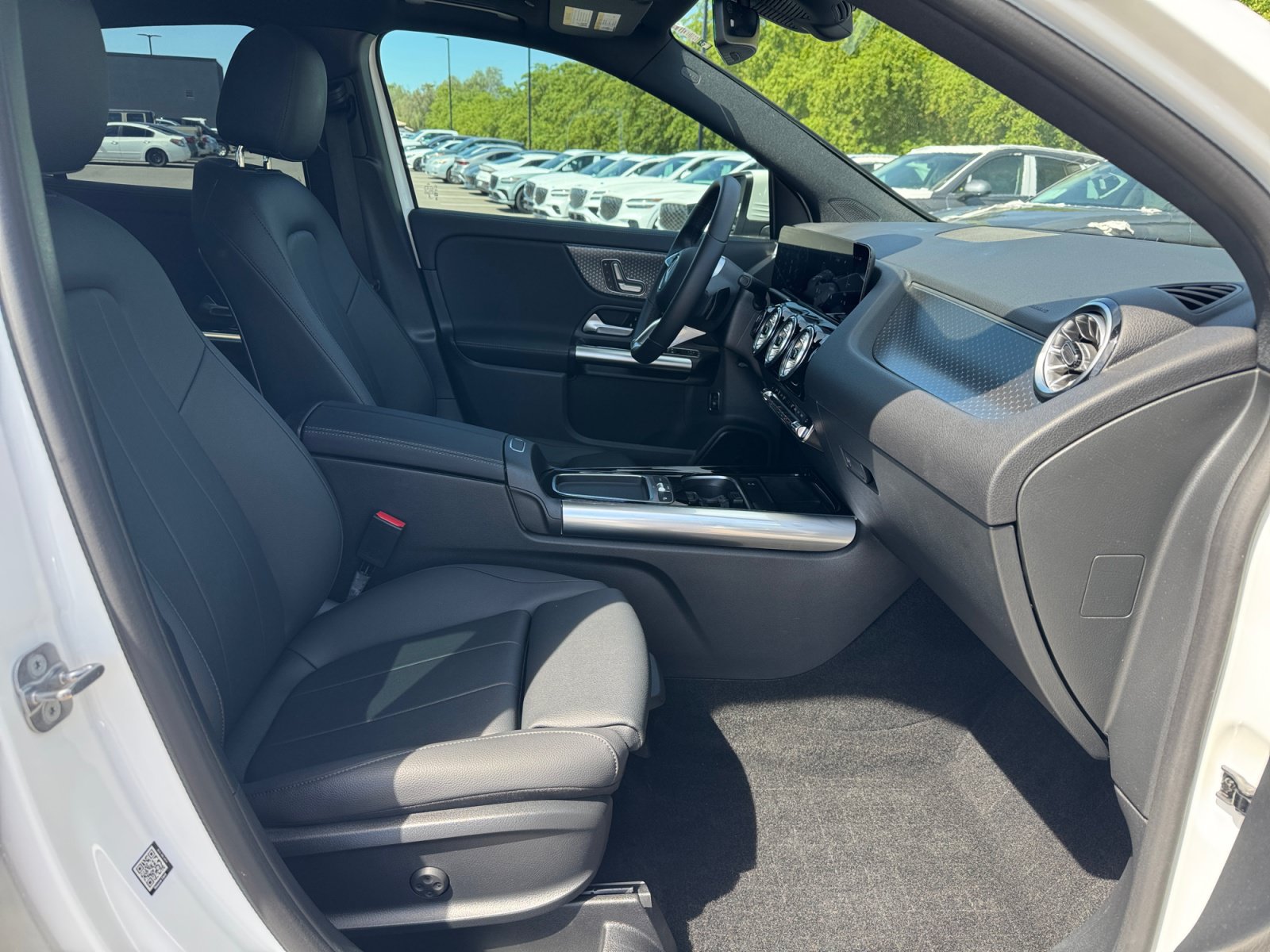 Used 2025 Mercedes-Benz GLA 250 4MATIC image 19