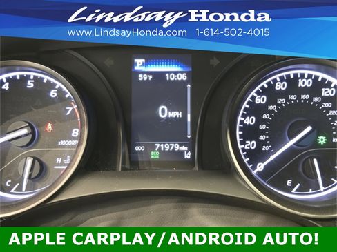 Used 2022 Toyota Camry SE image 12