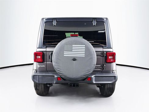 Used 2021 Jeep Wrangler Unlimited Sahara w/ LED Lighting Group image 6