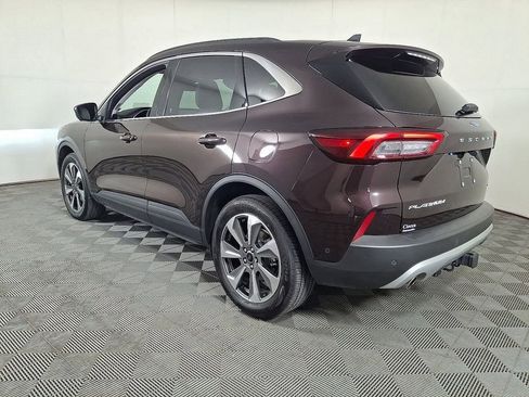 Used 2023 Ford Escape Platinum w/ Premium Technology Package image 8