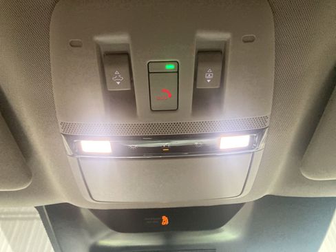 Used 2025 Nissan Murano Platinum w/ Cargo Package image 34