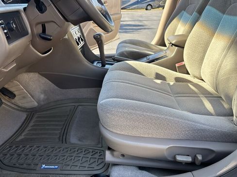 Used 2000 Toyota Camry LE FWD image 24