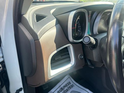 Used 2015 Chevrolet Equinox LT w/ Power Convenience Package AWD/4WD image 9