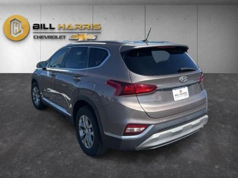Used 2019 Hyundai Santa Fe SE image 7