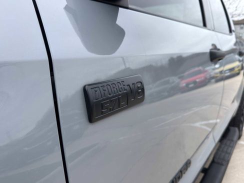 Used 2021 Toyota Tundra SR5 image 7