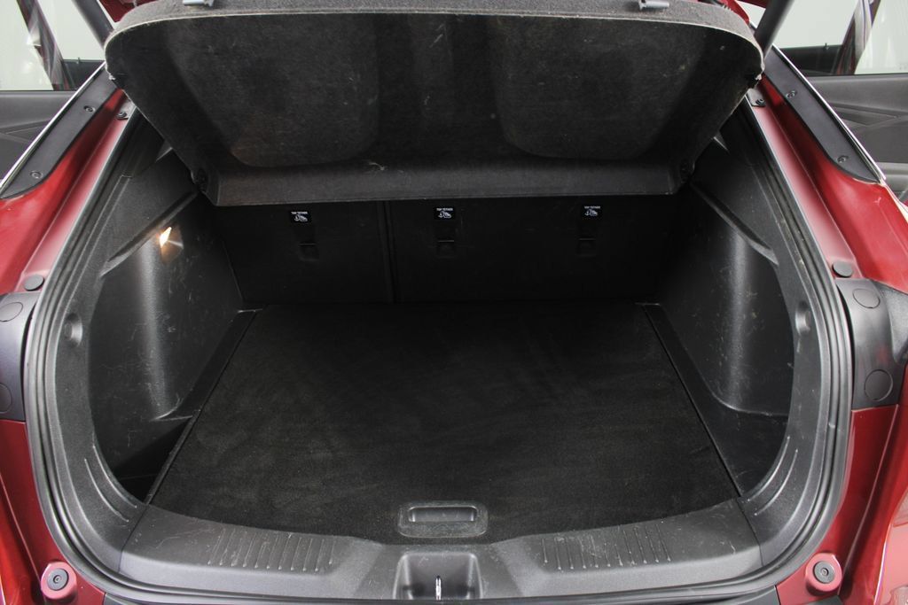 Used 2024 Buick Envista Preferred w/ Convenience II Package FWD image 17