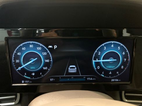 Used 2022 Hyundai Elantra SEL w/ Convenience + Premium Package image 22