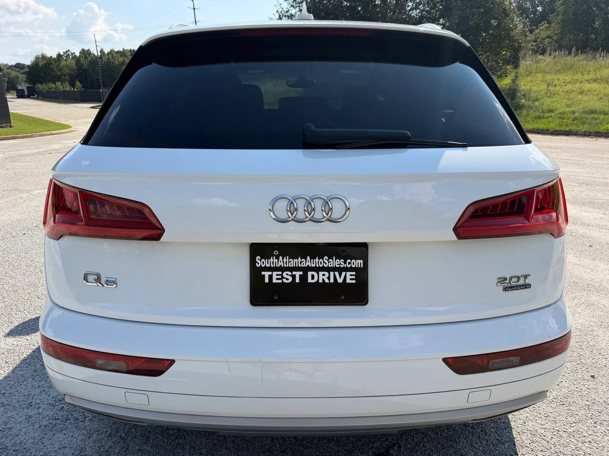 Used 2018 Audi Q5 2.0T Premium AWD/4WD image 4