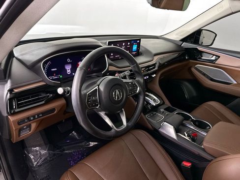 Used 2024 Acura MDX FWD w/ Technology Package image 9