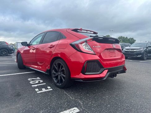 Used 2018 Honda Civic Sport image 5