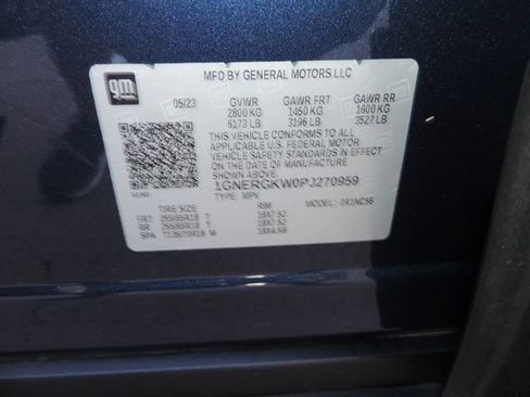 Used 2023 Chevrolet Traverse LT image 18