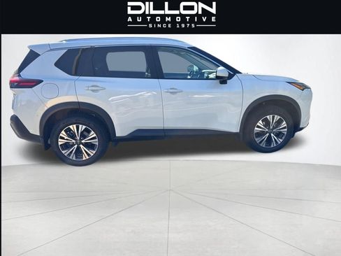 Used 2023 Nissan Rogue SV w/ SV Premium B Package AWD/4WD image 13