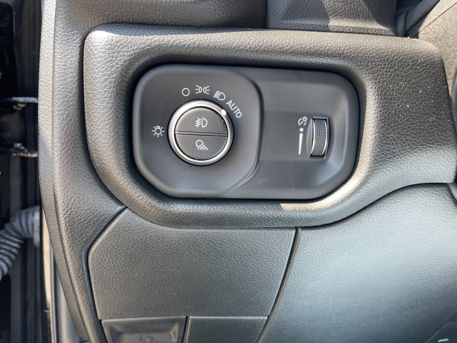 Used 2025 RAM 2500 Tradesman AWD/4WD image 30