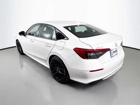 Certified 2023 Honda Civic Sport image 4