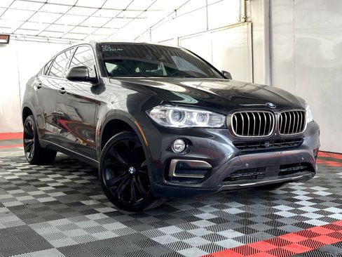 Used 2019 BMW X6 xDrive35i w/ Premium Package image 1