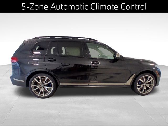 Used 2022 BMW X7 M50i w/ Luxury Seating Package AWD/4WD image 6