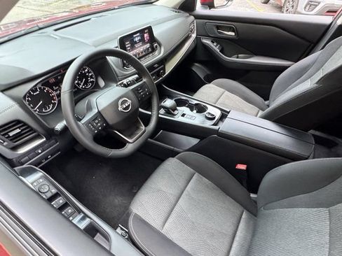 Used 2026 Nissan Rogue SV AWD/4WD image 26