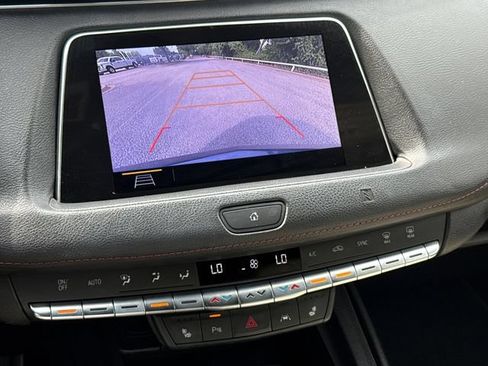 Used 2019 Cadillac XT4 Sport w/ Cold Weather Package FWD image 27