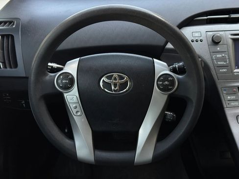 Used 2014 Toyota Prius Three FWD image 30