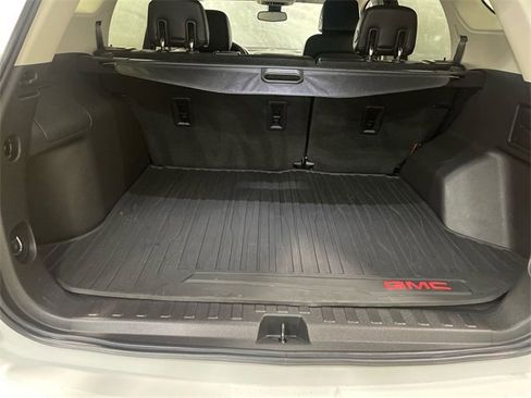 Used 2020 GMC Terrain Denali w/ Denali Premium Package image 23