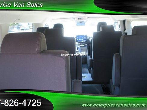 Used 2023 Ford Transit 350 XLT RWD image 13
