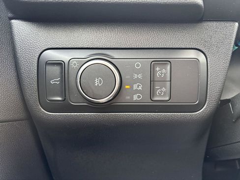 Used 2022 Ford Escape SEL w/ Class II Trailer Tow Package image 32