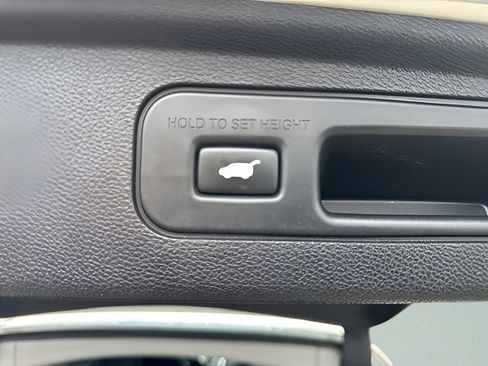 Used 2019 Honda Odyssey Elite image 13