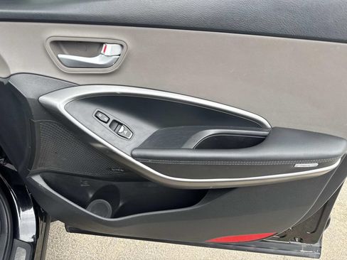Used 2018 Hyundai Santa Fe Sport w/ 2.4L Tech Package 04 FWD image 24