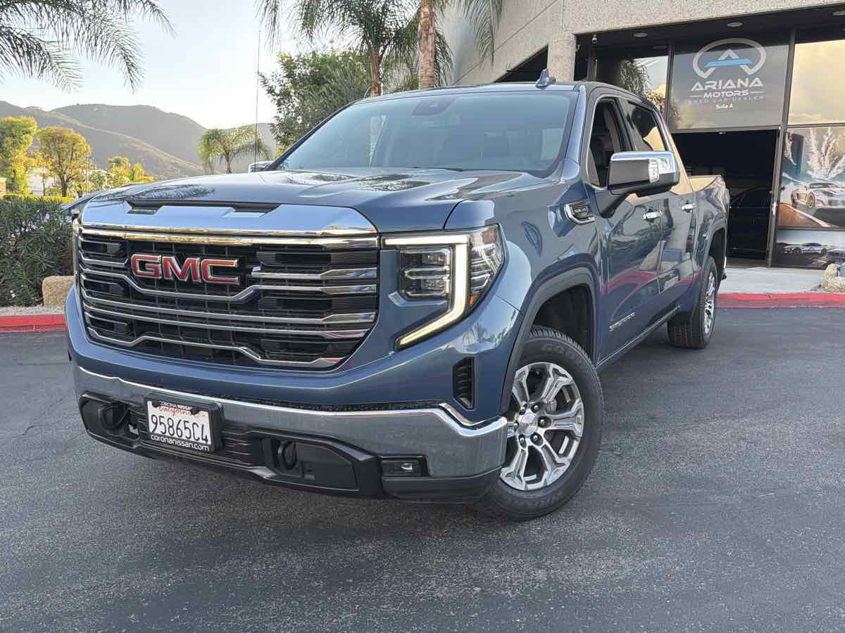 Used 2024 GMC Sierra 1500 SLT AWD/4WD image 8