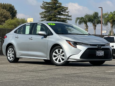Used 2023 Toyota Corolla LE w/ Carpet Mat Package (TMS) image 2