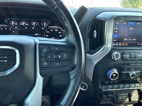 Used 2019 GMC Sierra 1500 SLT w/ SLT Premium Package AWD/4WD image 27