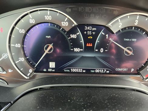 Used 2018 BMW 530i xDrive image 16