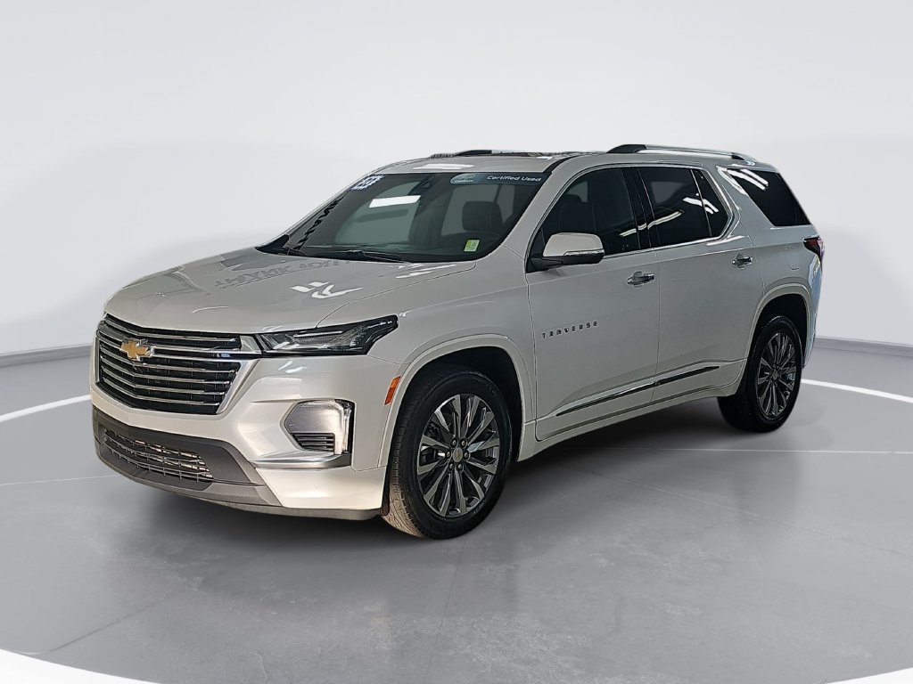 Used 2023 Chevrolet Traverse Premier AWD/4WD image 9