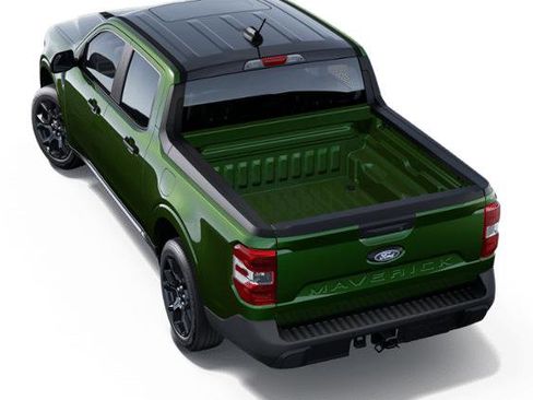 New 2025 Ford Maverick XLT w/ XLT Luxury Package image 2