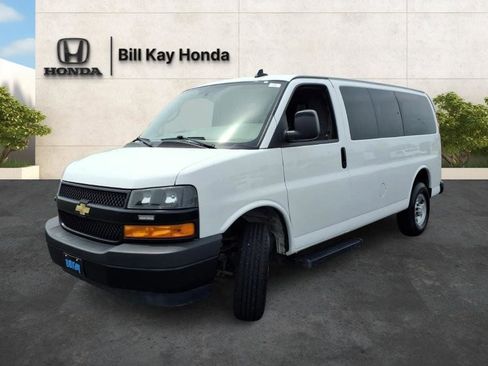 Used 2023 Chevrolet Express 2500 LS RWD image 8