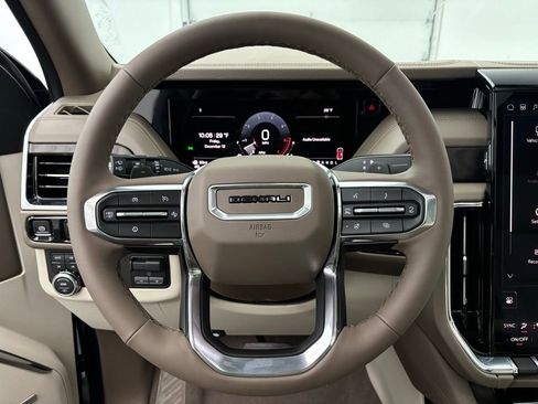 New 2026 GMC Yukon Denali w/ Sun & Power Step Package image 21