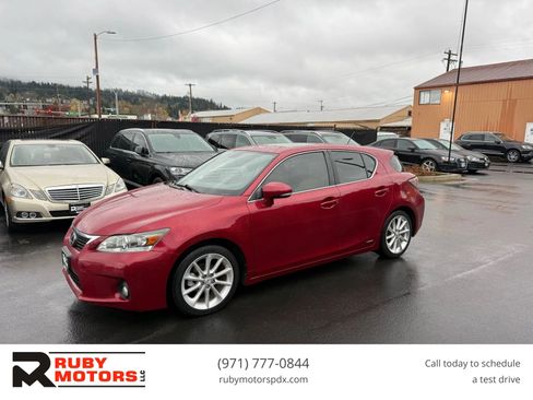 Used 2011 Lexus CT 200h Premium w/ Premium Audio Pkg image 1