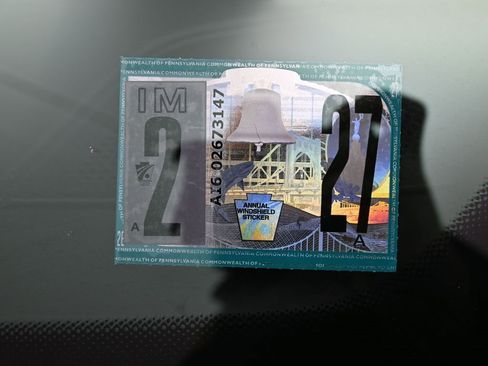 Used 2020 Porsche Taycan 4S image 8