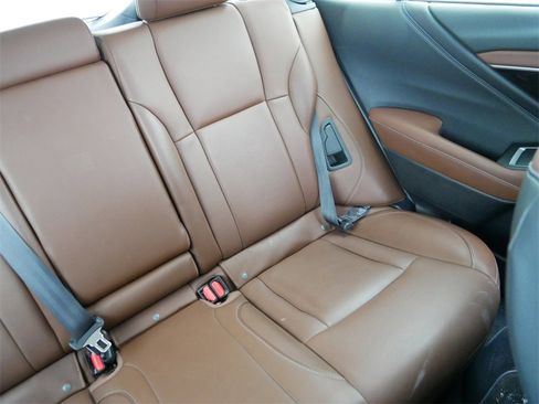 Used 2023 Subaru Outback Touring image 19