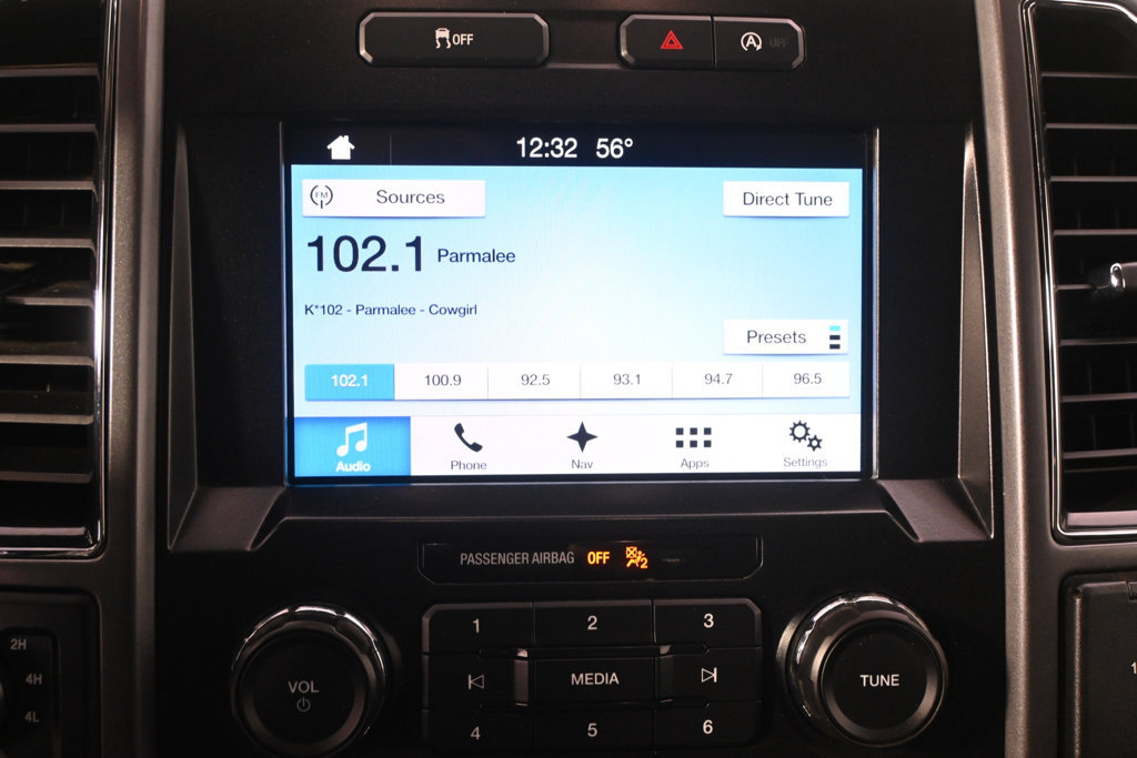Used 2017 Ford F150 XLT w/ Equipment Group 302A Luxury AWD/4WD image 28