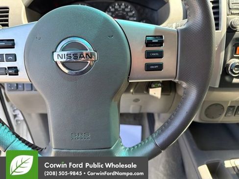 Used 2016 Nissan Frontier SV w/ SV Value Truck Package RWD image 15
