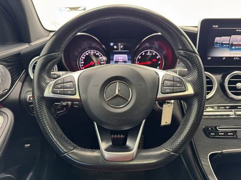 Used 2017 Mercedes-Benz GLC 300 4MATIC Coupe image 23