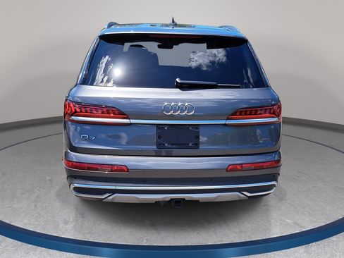 Used 2021 Audi Q7 2.0T Premium Plus w/ Premium Plus Package AWD/4WD image 6