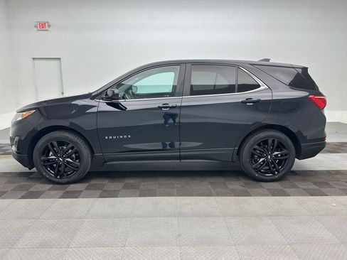 Certified 2021 Chevrolet Equinox LT AWD/4WD image 2